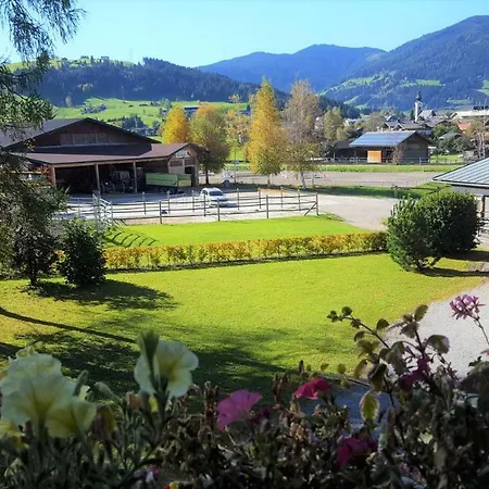 Gut Römerhof Apartment *